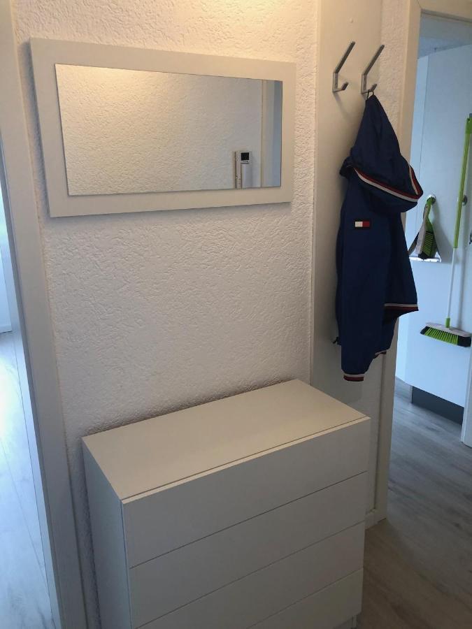 Moderne Helle 2,5 Zimmer Wohnung Mit Grossem Bad Und Kueche In Trossingen Kültér fotó