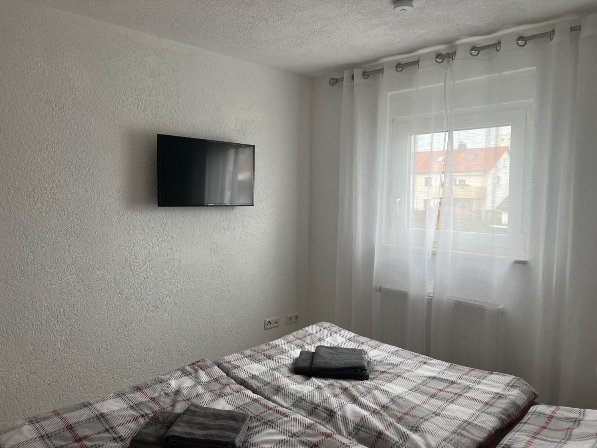 Moderne Helle 2,5 Zimmer Wohnung Mit Grossem Bad Und Kueche In Trossingen Kültér fotó